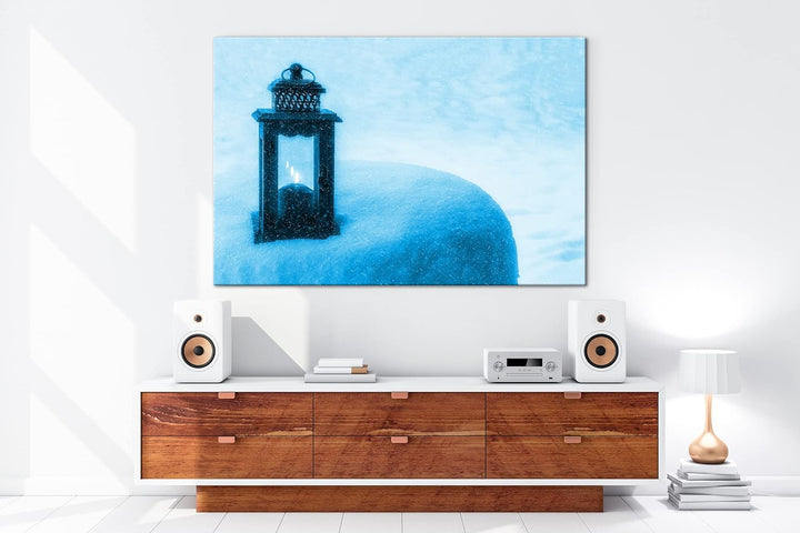 deyoli Laterne im hohen Schnee Format: 80x60 Effekt: Monocrome Blau als Leinwandbild, Motiv fertig g