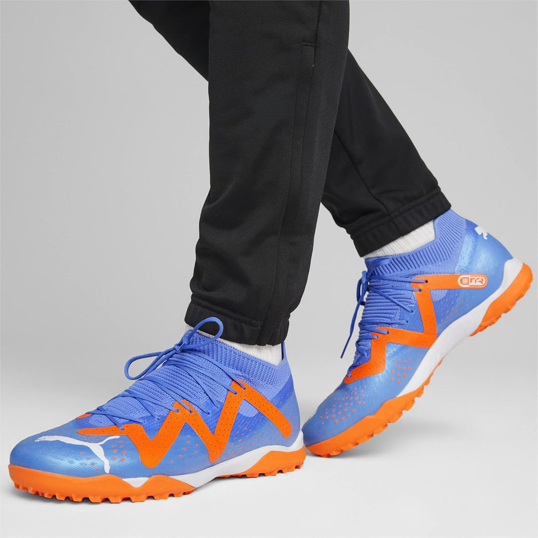 PUMA Herren Future Match Tt Fussballschuh, Blue Glimmer Puma White Ultra Orange