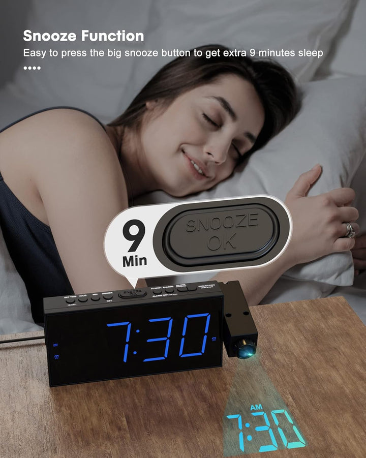 ROCAM Wecker mit Projektion, Projektionswecker mit USB Ladegerät, Batterie-Backup, 350°Projektor &amp; D