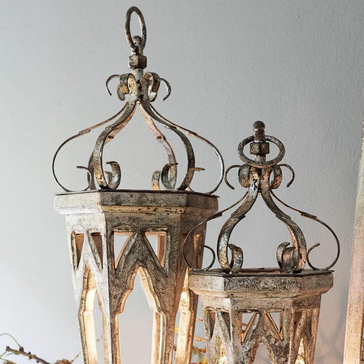 Loberon® Deko-Objekt 2er Set Morvant, Laternen-Duo, Antiksilber-Finish, Weihnachtsdekoration, Weihna