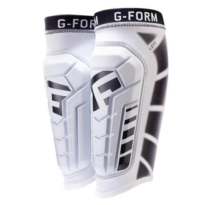 G-Form Pro-S Vento Schienbeinschützer - Fussball- und Schienbeinschützerärmel - Weiss, Jugendliche S