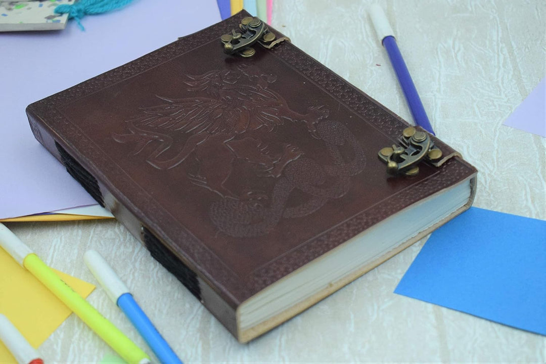 OVERDOSE Handgemachtes Leder Tagebuch Celtic Griffin Journal Dragon Diary mit Dual C-Lock Reisetageb