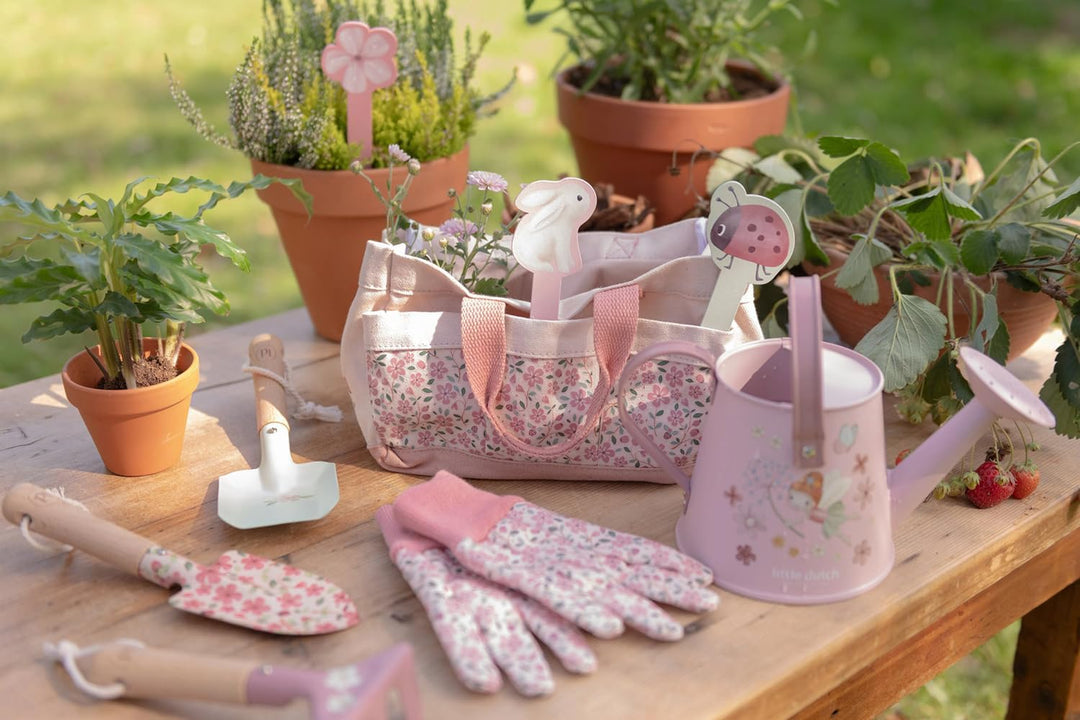 Little Dutch Gartengeräte Set - Gartenspielzeug für Kinder - inklusive Tasche, Handschuhe, Giesskann