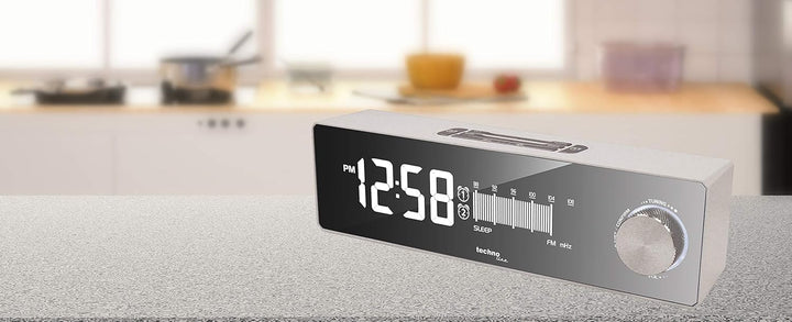 Technoline WT 483 Radiowecker mit USB-Ladeanschluss, Retro-Optik