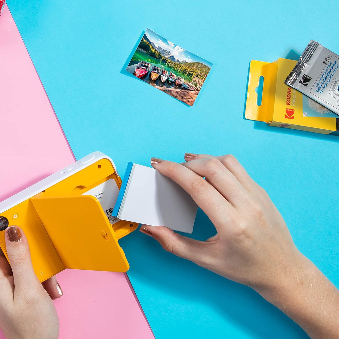 KODAK Step Touch 13MP Digitalkamera & Instant-Drucker mit 3,5"-LCD-Touchscreen-Display (Weiss) Reise