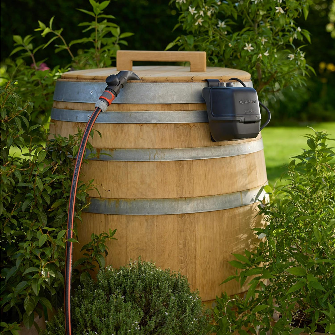 Gardena Akku-Regenfasspumpe 2400 ComfortAutomatic 18V P4A Ready-To-Use Set Pumpen: Automatik-Funktio