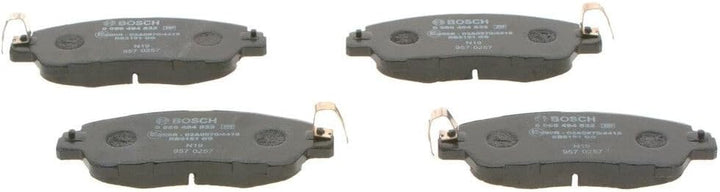 Bosch BP2006 Bremsbeläge - Vorderachse - ECE-R90 Zertifizierung - vier Bremsbeläge pro Set