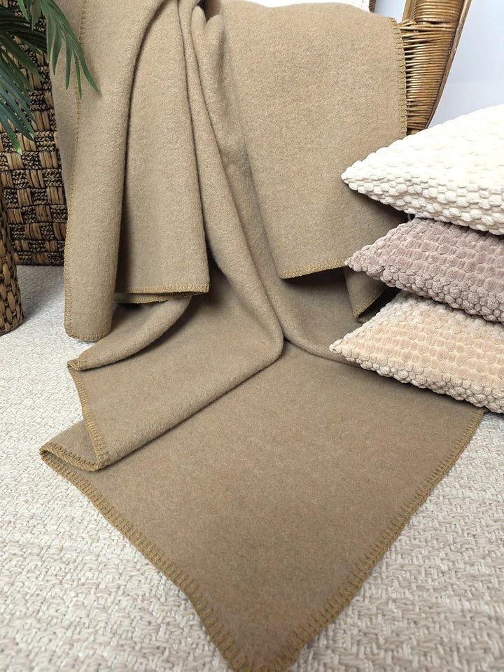 Wohndecke Wolldecke 100% Schurwolle 150 x 200 cm Tagesdecke Schurwolldecke Plaid Selva Beige-Beige (