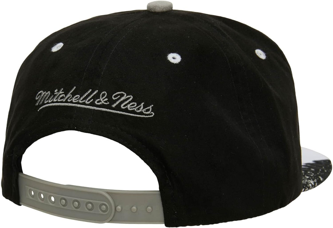 Mitchell & Ness Chicago Bulls Black White Day 5 Snapback Cap Kappe Basecap