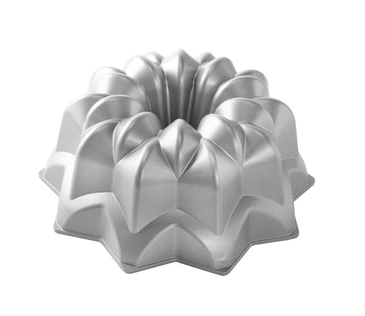 NordicWare Vintage Star Cake Pan, Aluminium, Silber, 25,4 x 25,4 x 12,7 cm, 1 Einheiten