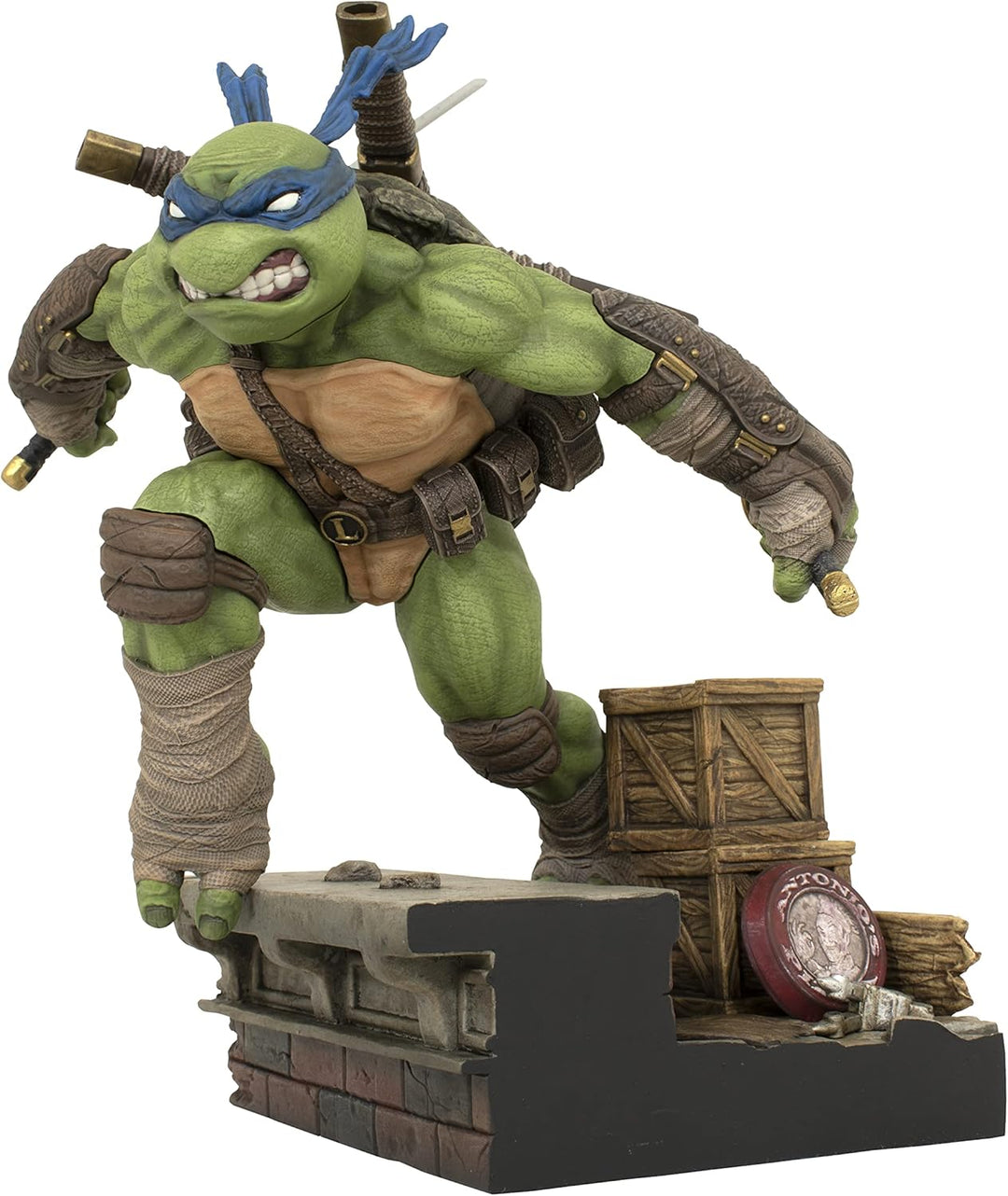 Diamond Select - Teenage Mutant Ninja Turtles - Gallery Leonardo PVC Statue