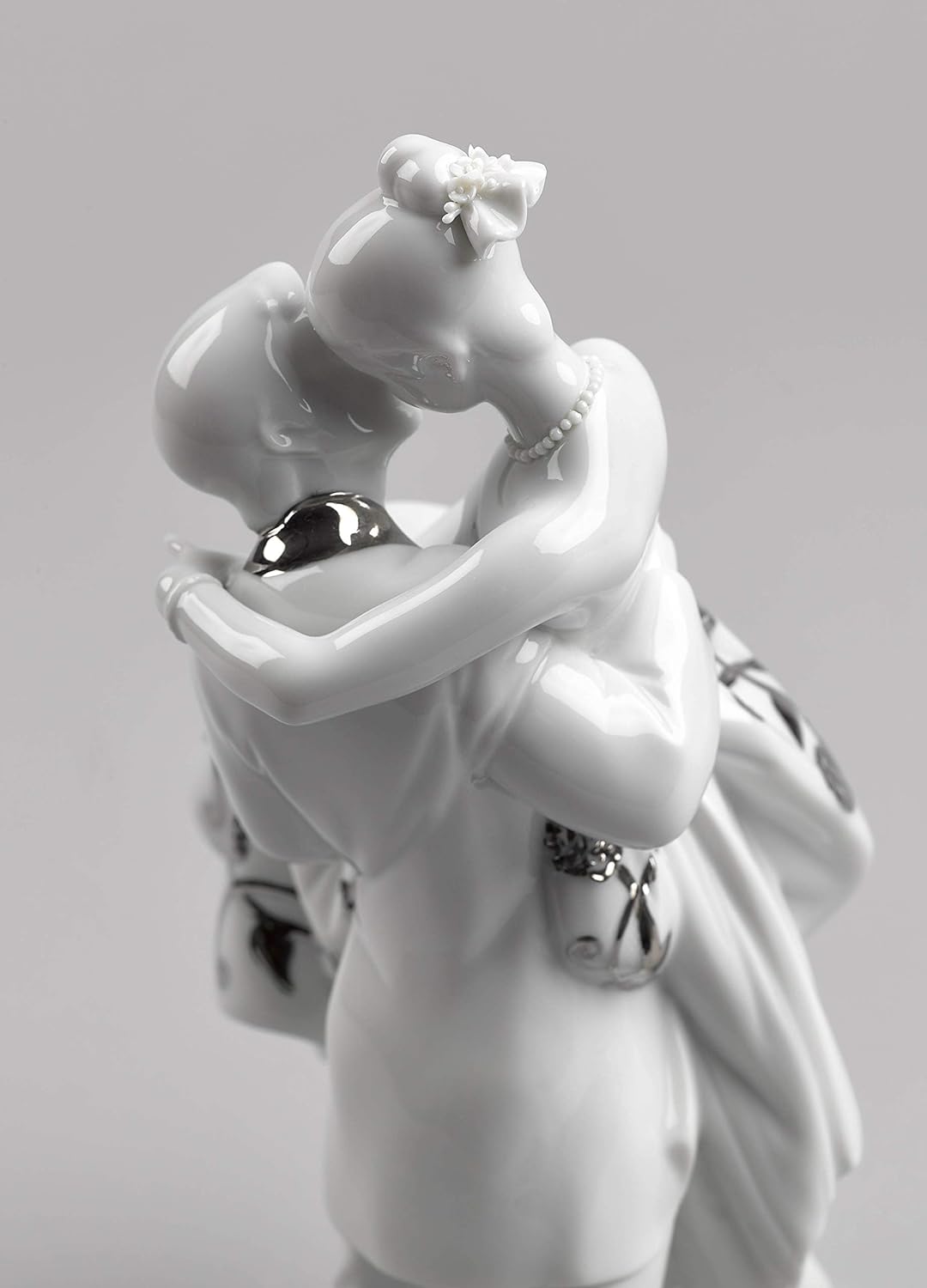 LLADRÓ Der Glücklichste Tag. Figur. Silber. Paar. Porzellan.