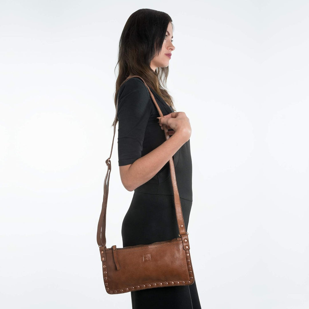 Damen Umhängetasche in gewaschenem Leder Nieten und Träger von DuDu Malachite Green