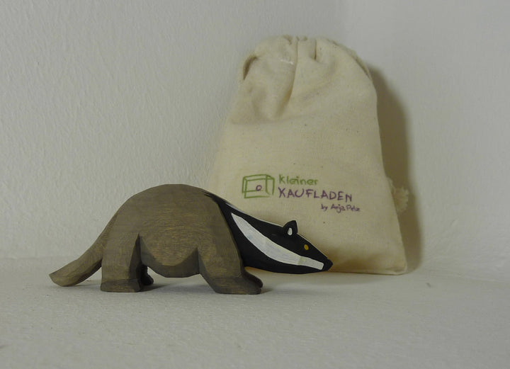 Dachs gross von Lotte Sievers-Hahn 3,5 cm mit Baumwollbeutel Krippenfigur