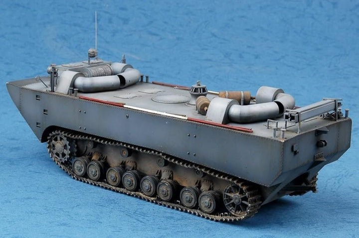 Hobby Boss 82461 Modellbausatz German Land-Wasser-Schlepper II-Prototyp