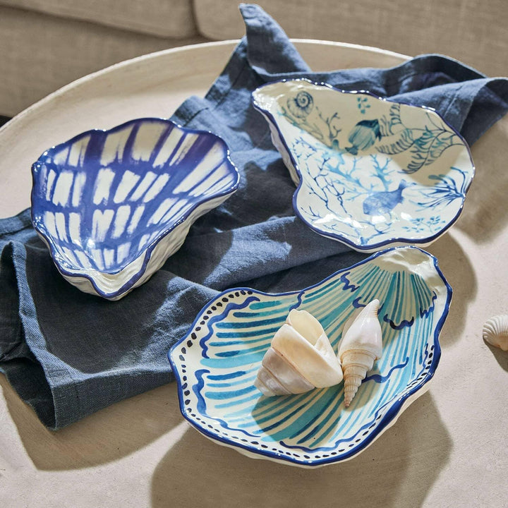 Loberon Schale 3er Set Allarmont, von Hand bemalt, maritimes Flair, Muschelstruktur auf der Untersei